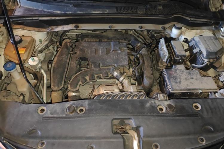 Used Dongfeng Aeolus AX7 2018 Classic 1.6T Automatic Luxury Model Engine Bay