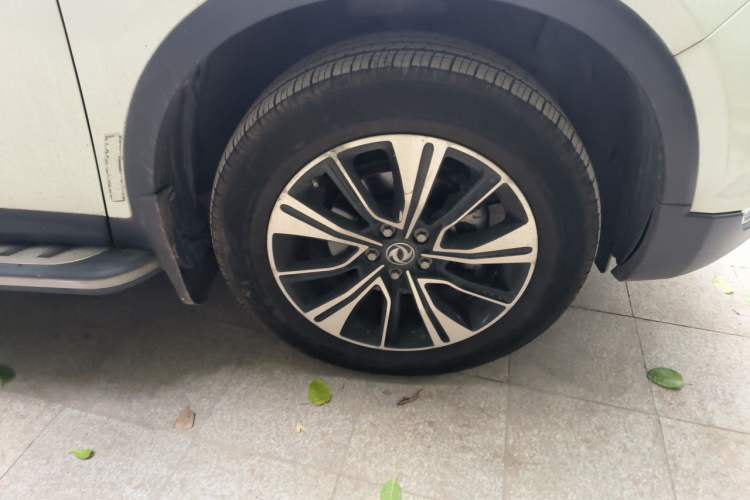 Used Dongfeng Aeolus AX7 2018 Classic 1.6T Automatic Luxury Model Exterior 1