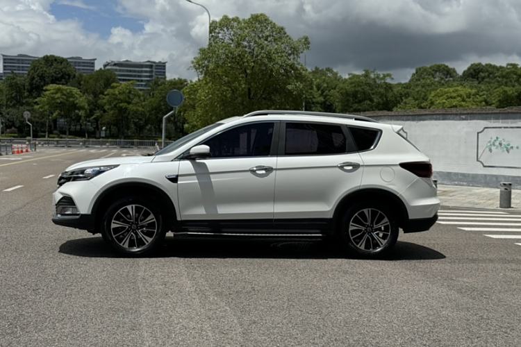 Used Dongfeng Aeolus AX7 2018 Classic 1.4T Manual Luxury Model Exterior 3