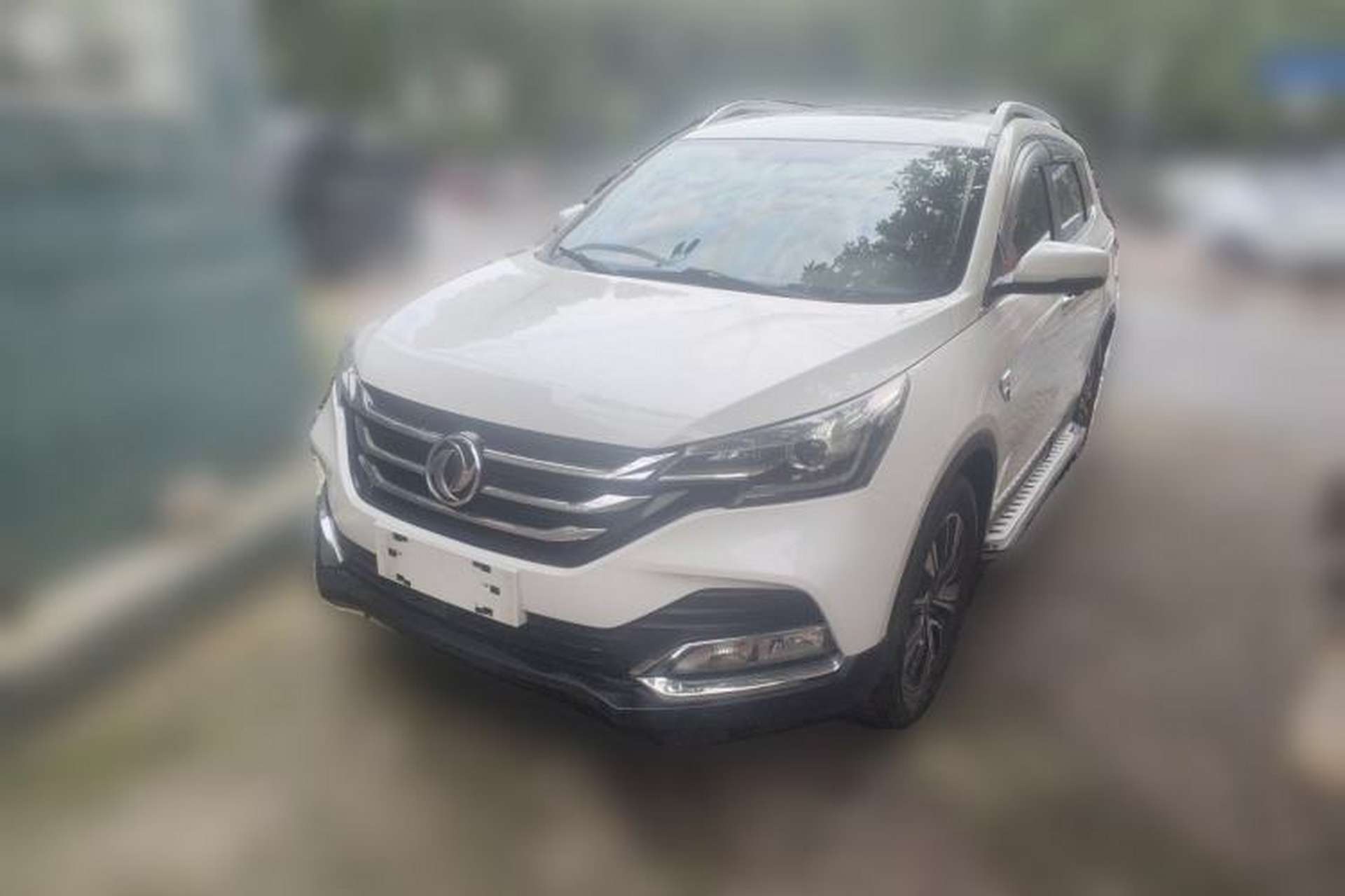 Used Dongfeng Aeolus AX7 2018 Classic 1.6T Automatic Luxury Model Front Left 45 Deg
