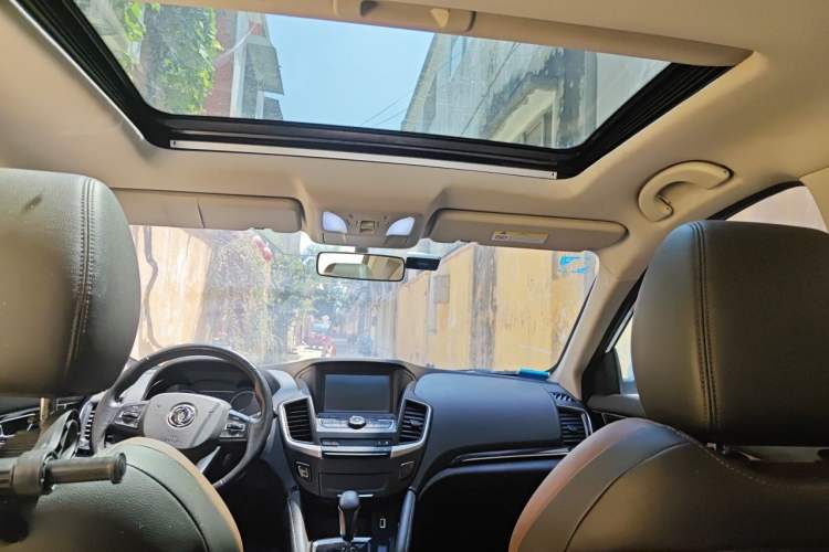 Used Dongfeng Aeolus AX7 2018 1.6T Automatic Luxury Special Edition Headliner