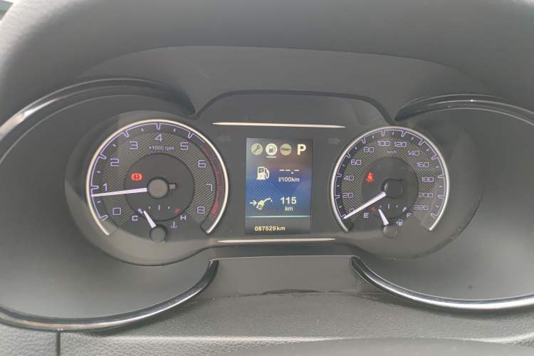 Used Dongfeng Aeolus AX7 2018 Classic 1.6T Automatic Luxury Model Instrument Cluster
