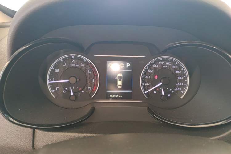 Used Dongfeng Aeolus AX7 2018 Classic 1.6T Automatic Elite Model Instrument Cluster
