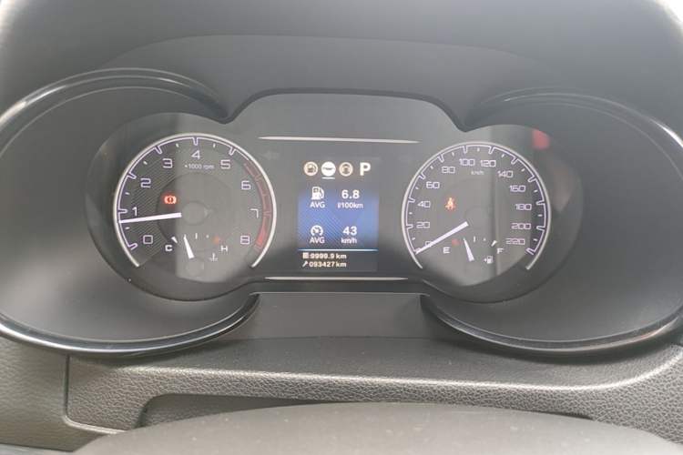 Used Dongfeng Aeolus AX7 2018 Classic 1.6T Automatic Luxury Model Instrument Cluster