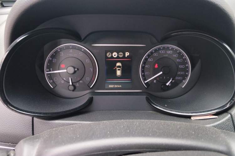 Used Dongfeng Aeolus AX7 2018 Classic 1.6T Automatic Luxury Model Instrument Cluster