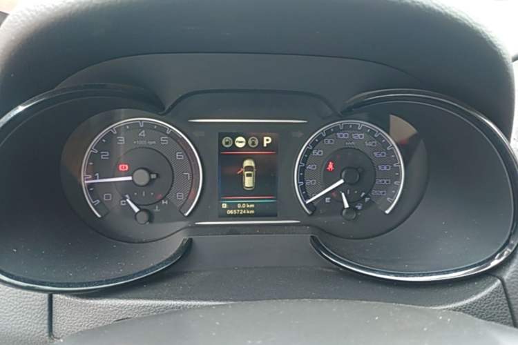 Used Dongfeng Aeolus AX7 2018 Classic 1.6T Automatic Elite Model Instrument Cluster