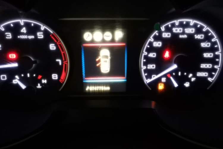 Used Dongfeng Aeolus AX7 2018 Classic 1.6T Automatic Luxury Model Instrument Cluster