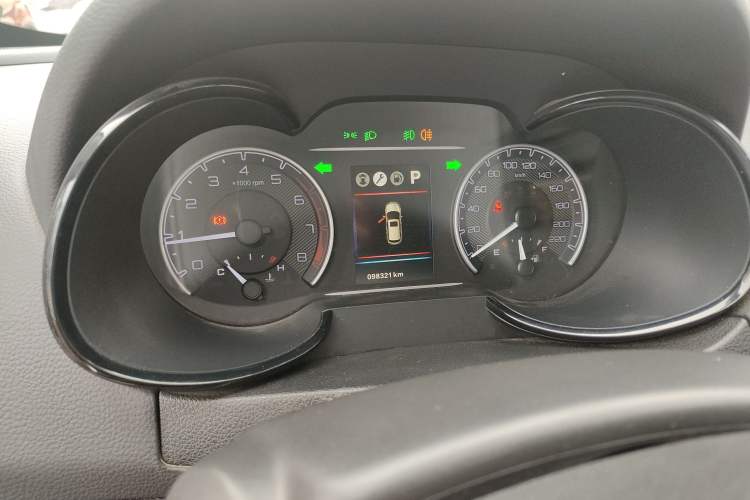 Used Dongfeng Aeolus AX7 2018 Classic 1.6T Automatic Luxury Model Instrument Cluster