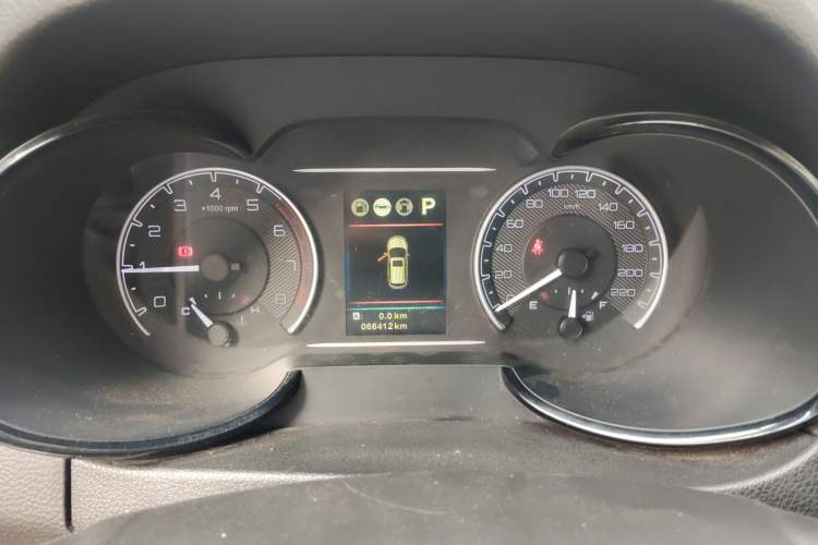 Used Dongfeng Aeolus AX7 2018 Classic 1.6T Automatic Luxury Model Instrument Cluster