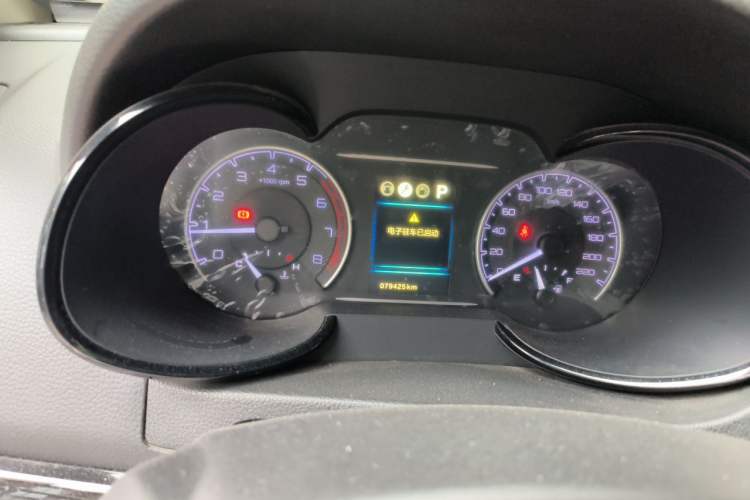 Used Dongfeng Aeolus AX7 2018 Classic 1.6T Automatic Luxury Model Instrument Cluster