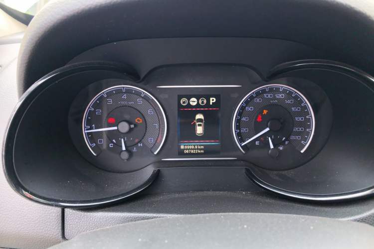 Used Dongfeng Aeolus AX7 2018 Classic 1.6T Automatic Elite Model Instrument Cluster
