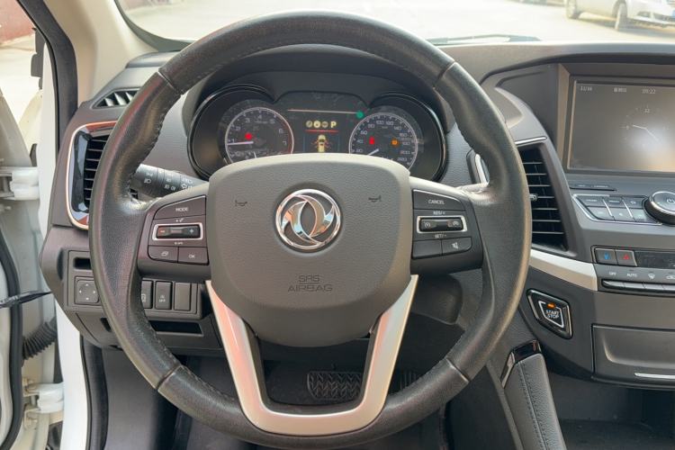 Used Dongfeng Aeolus AX7 2018 Classic 1.6T Automatic Luxury Model Interior 6