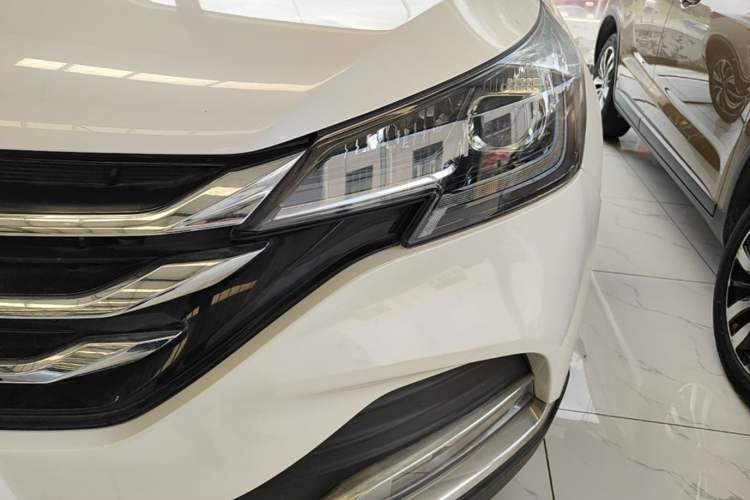 Used Dongfeng Aeolus AX7 2018 Classic 1.6T Automatic Luxury Model Left Front Headlight