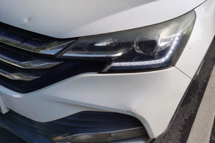 Used Dongfeng Aeolus AX7 2018 Classic 1.6T Automatic Luxury Model Left Front Headlight