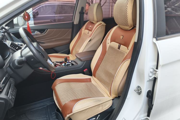 Used Dongfeng Aeolus AX7 2018 Classic 1.6T Automatic Luxury Model Left Front Seat