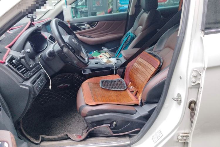 Used Dongfeng Aeolus AX7 2018 Classic 1.6T Automatic Luxury Model Left Front Seat