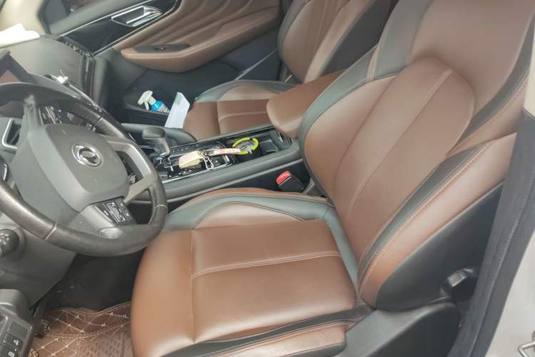 Used Dongfeng Aeolus AX7 2018 Classic 1.6T Automatic Luxury Model Left Front Seat