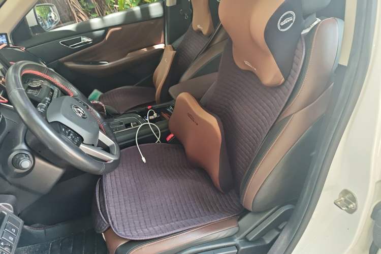 Used Dongfeng Aeolus AX7 2018 Classic 1.6T Automatic Elite Model Left Front Seat