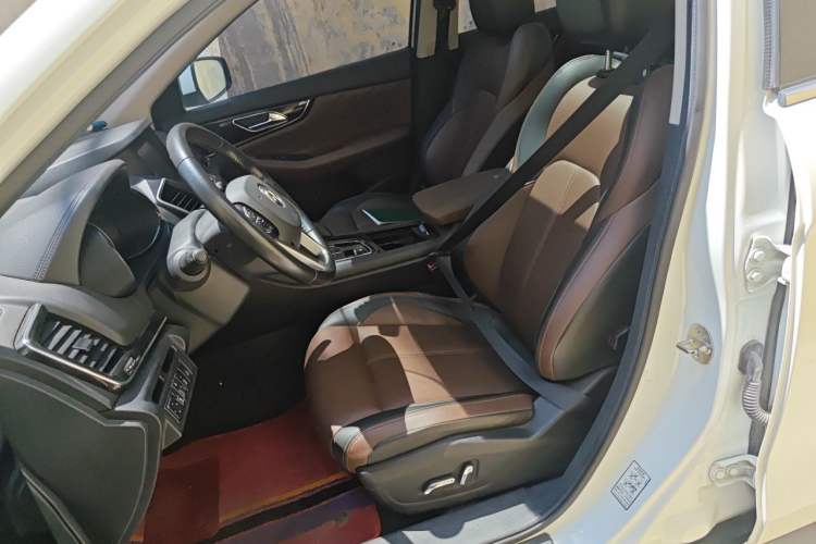 Used Dongfeng Aeolus AX7 2018 1.6T Automatic Luxury Special Edition Left Front Seat