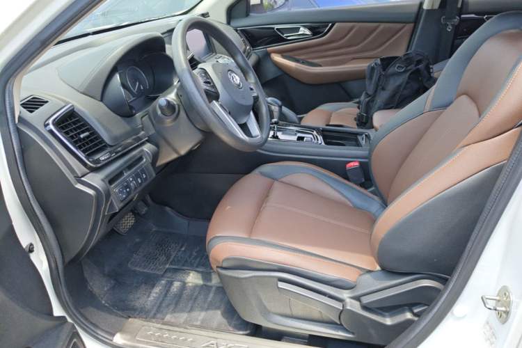 Used Dongfeng Aeolus AX7 2018 Classic 1.6T Automatic Elite Model Left Front Seat