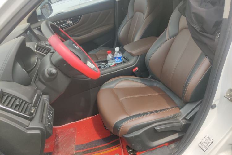 Used Dongfeng Aeolus AX7 2018 Classic 1.6T Automatic Elite Model Left Front Seat