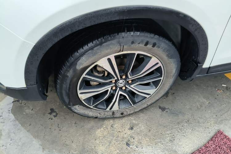 Used Dongfeng Aeolus AX7 2018 Classic 1.6T Automatic Luxury Model Left Front Wheel Hub