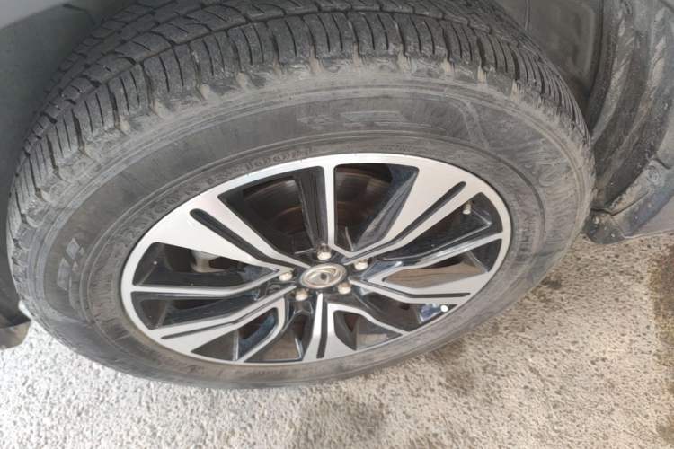 Used Dongfeng Aeolus AX7 2018 Classic 1.6T Automatic Elite Model Left Front Wheel Hub