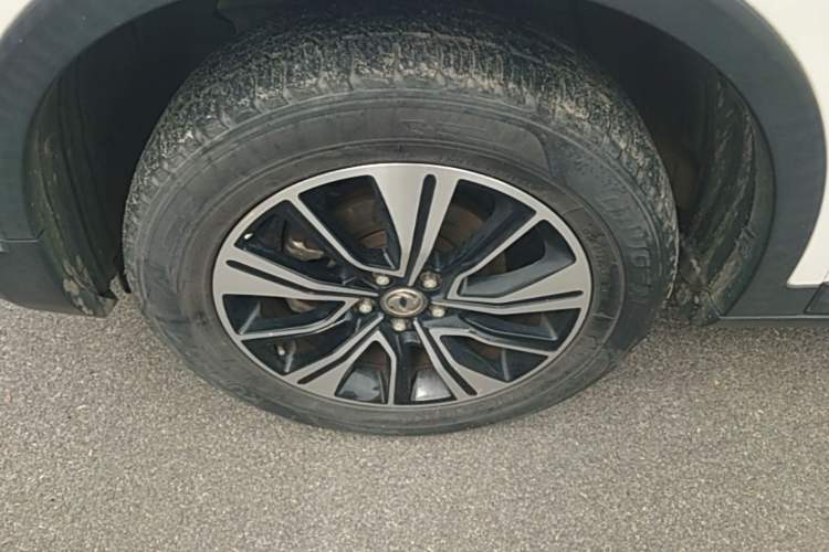 Used Dongfeng Aeolus AX7 2018 Classic 1.6T Automatic Elite Model Left Front Wheel Hub