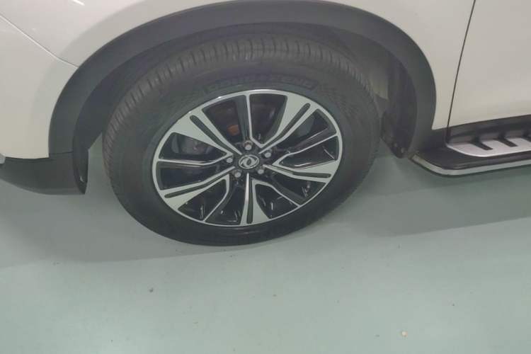 Used Dongfeng Aeolus AX7 2018 1.6T Automatic Luxury Special Edition Left Front Wheel Hub