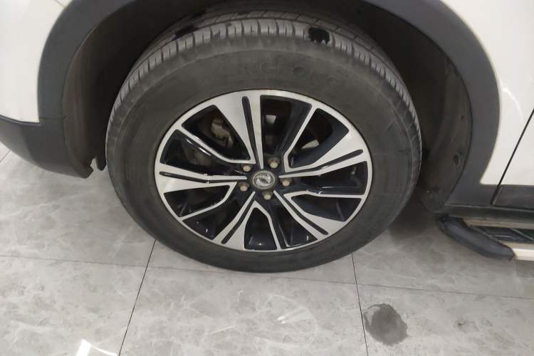 Used Dongfeng Aeolus AX7 2018 Classic 1.6T Automatic Luxury Model Left Front Wheel Hub