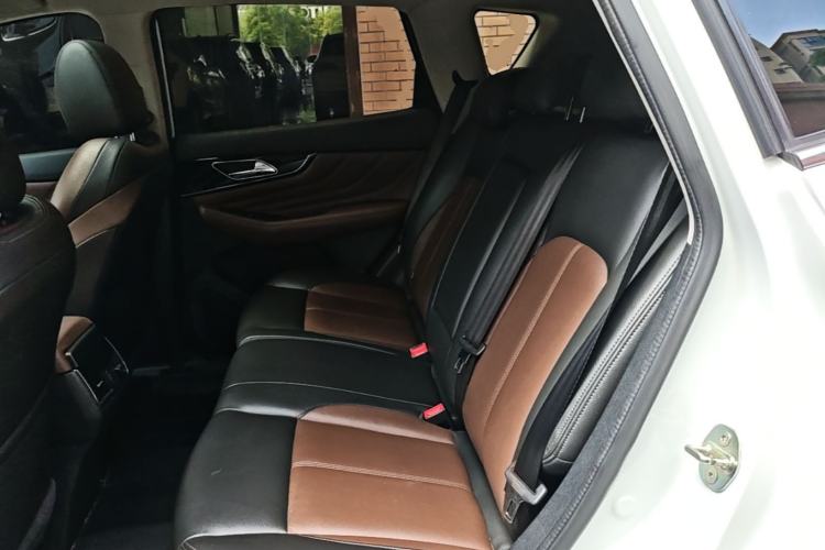 Used Dongfeng Aeolus AX7 2018 Classic 1.6T Automatic Luxury Model Left Rear Seat