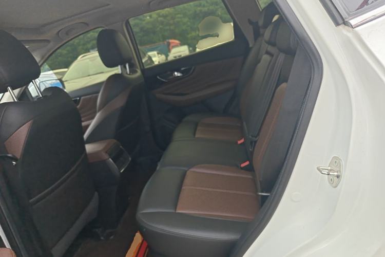 Used Dongfeng Aeolus AX7 2018 Classic 1.6T Automatic Luxury Model Left Rear Seat