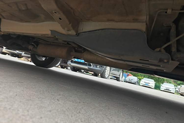 Used Dongfeng Aeolus AX7 2018 Classic 1.6T Automatic Luxury Model Left Side Sill