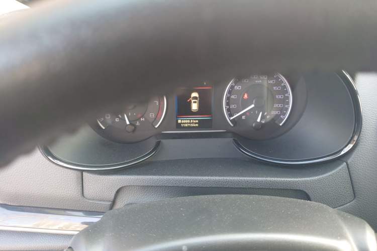 Used Dongfeng Aeolus AX7 2018 Classic 1.6T Automatic Luxury Model Odometer Close Up