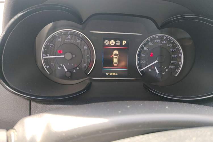 Used Dongfeng Aeolus AX7 2018 Classic 1.6T Automatic Luxury Model Odometer Close Up
