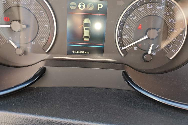Used Dongfeng Aeolus AX7 2018 Classic 1.6T Automatic Luxury Model Odometer Close Up