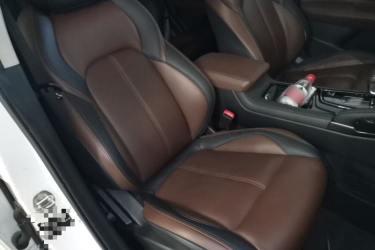 Used Dongfeng Aeolus AX7 2018 Classic 1.6T Automatic Luxury Model Right Front Seat