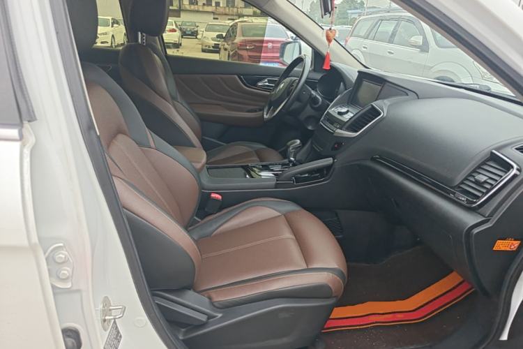 Used Dongfeng Aeolus AX7 2018 Classic 1.6T Automatic Luxury Model Right Front Seat