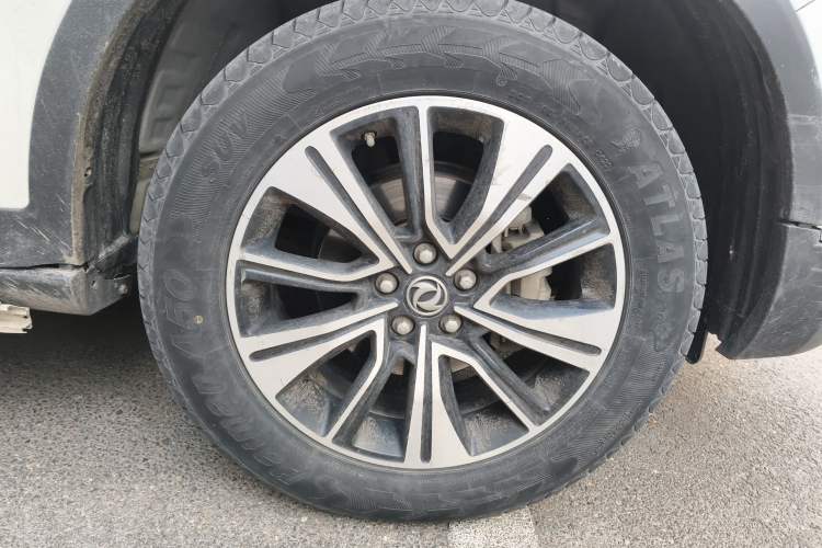 Used Dongfeng Aeolus AX7 2018 Classic 1.6T Automatic Luxury Model Right Front Wheel Hub