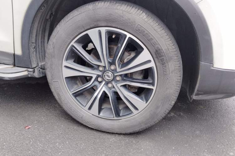 Used Dongfeng Aeolus AX7 2018 Classic 1.6T Automatic Luxury Model Right Front Wheel Hub