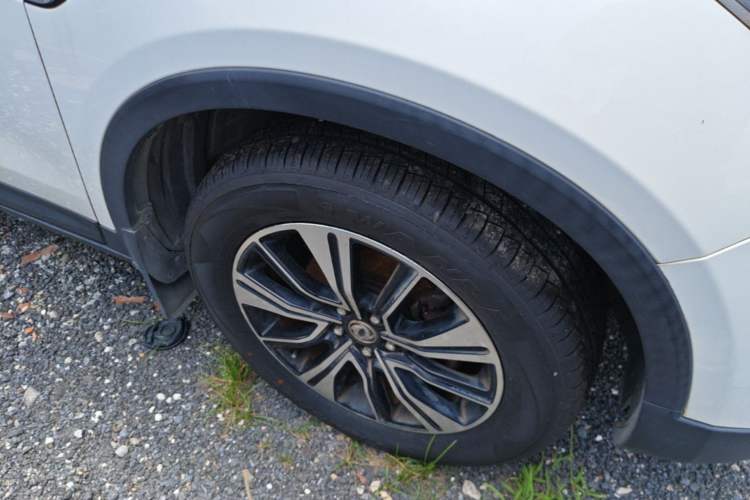 Used Dongfeng Aeolus AX7 2018 Classic 1.6T Automatic Elite Model Right Front Wheel Hub