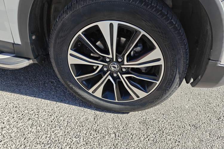 Used Dongfeng Aeolus AX7 2018 Classic 1.6T Automatic Luxury Model Right Front Wheel Hub