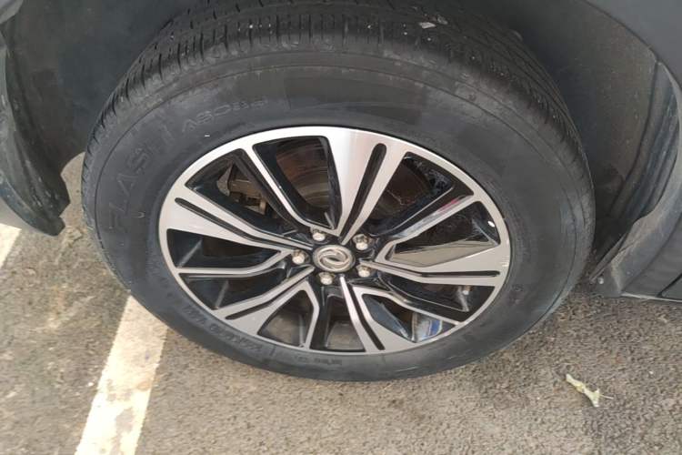 Used Dongfeng Aeolus AX7 2018 Classic 1.6T Automatic Elite Model Right Rear Wheel Hub