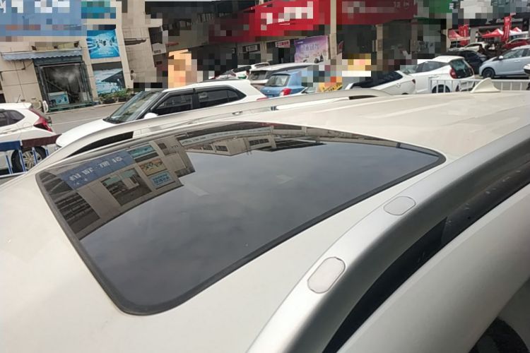 Used Dongfeng Aeolus AX7 2018 Classic 1.6T Automatic Luxury Model Roof