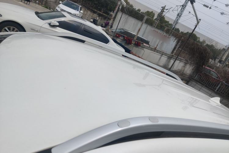 Used Dongfeng Aeolus AX7 2018 Classic 1.6T Automatic Elite Model Roof