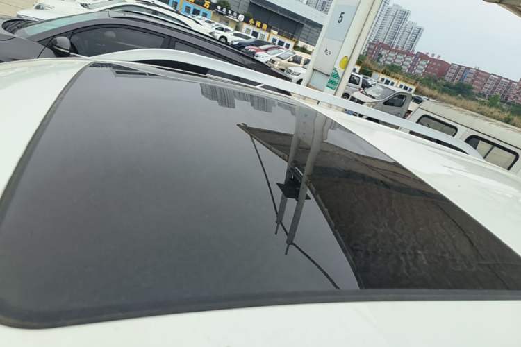 Used Dongfeng Aeolus AX7 2018 Classic 1.6T Automatic Luxury Model Roof