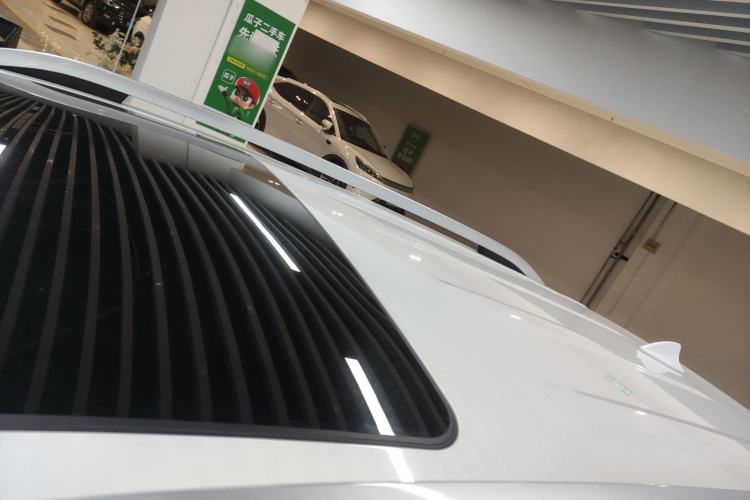 Used Dongfeng Aeolus AX7 2018 Classic 1.6T Automatic Luxury Model Roof