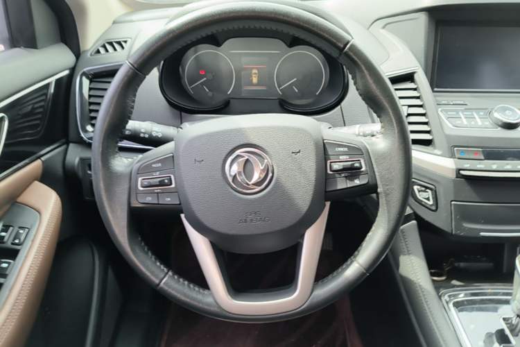 Used Dongfeng Aeolus AX7 2018 Classic 1.6T Automatic Luxury Model Steering Wheel