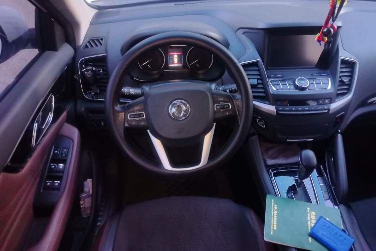 Used Dongfeng Aeolus AX7 2018 Classic 1.6T Automatic Luxury Model Steering Wheel