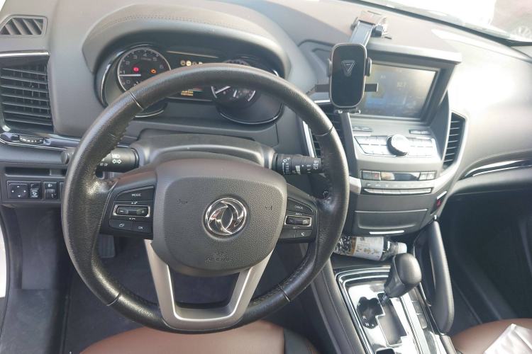 Used Dongfeng Aeolus AX7 2018 Classic 1.6T Automatic Luxury Model Steering Wheel